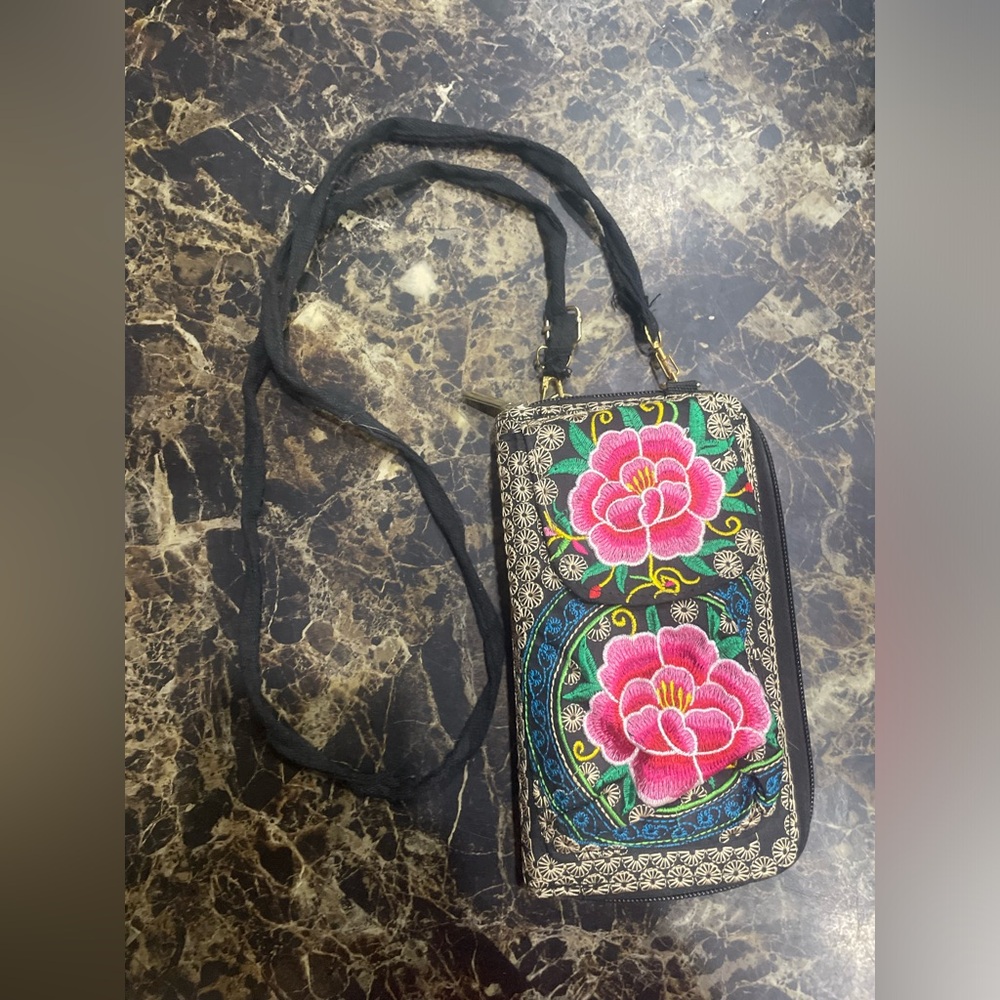 Floral crossbody